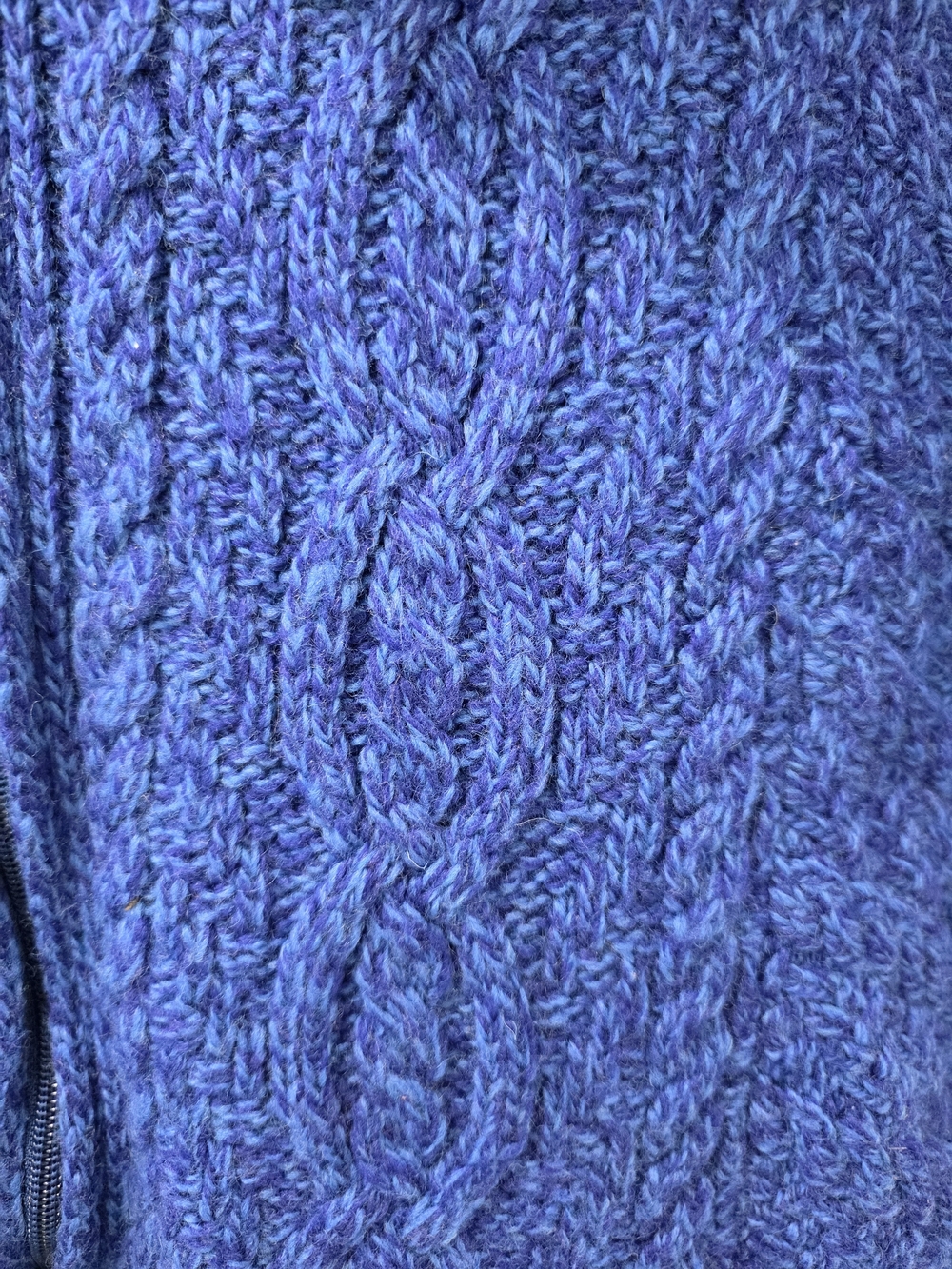 Aran Crafts 100% Merino Wool Cable Knit Zip Poncho Vest Blue, Size M - Picture 6 of 9